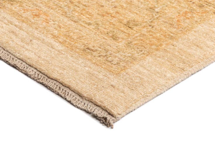 Detail image of 11' 6 x 17' 9 Kaizar Wool Rug