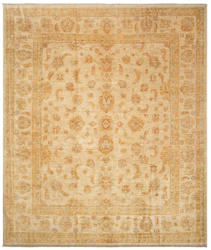 Detail image of 8' 5 x 9' 10 Kaizar Wool Rug