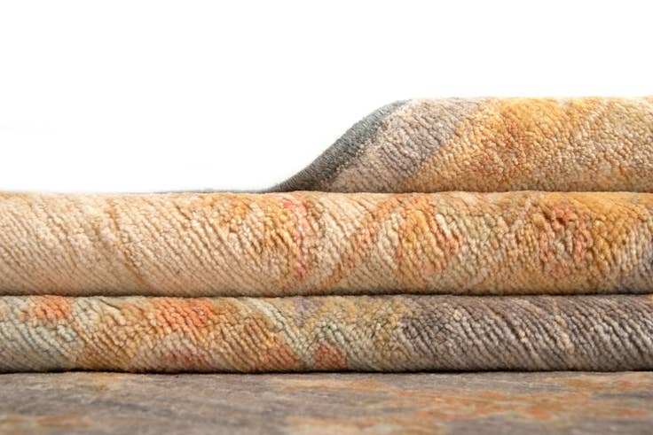 Detail image of 8' 4 x 9' 9 Kaizar Wool Rug