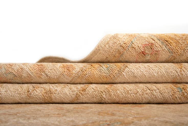 Detail image of 8' 2 x 9' 9 Kaizar Wool Rug