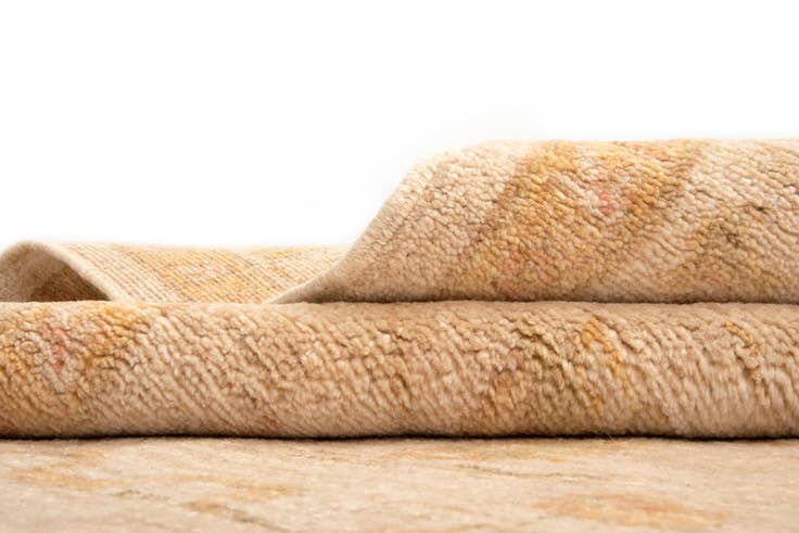 Detail image of 5' 1 x 6' 6 Kaizar Wool Rug