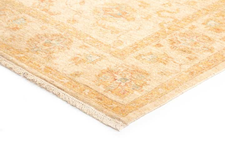 5' 3 x 6' 7 Kaizar Wool Rug