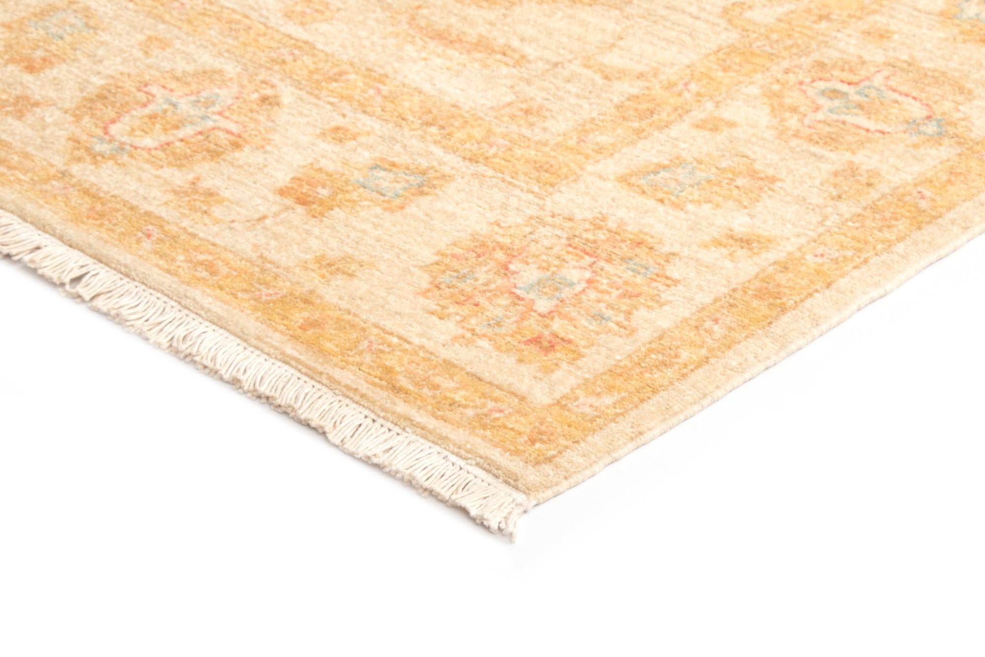 4' 11 x 6' 4 Kaizar Wool Rug
