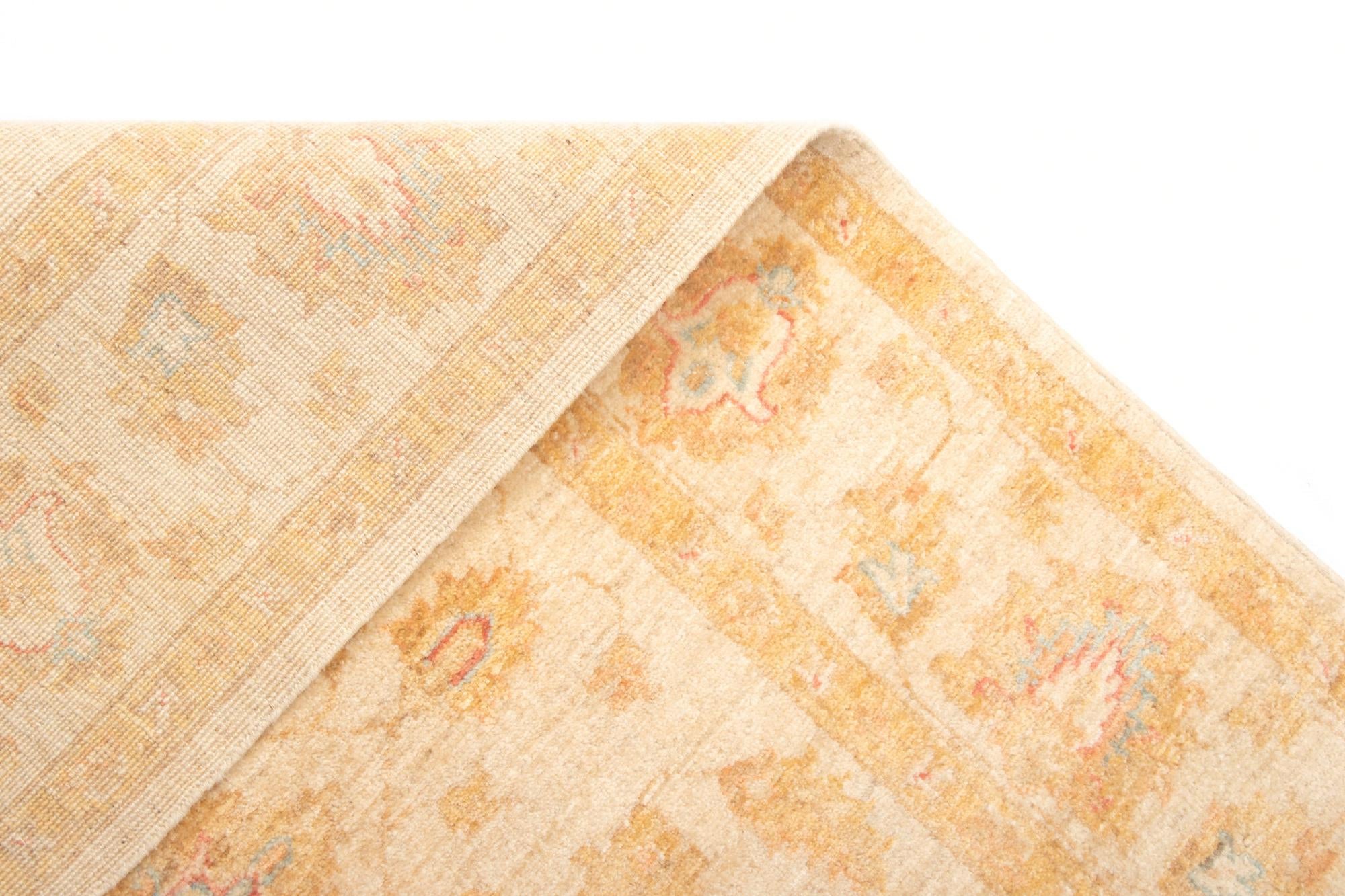 4' 11 x 6' 4 Kaizar Wool Rug