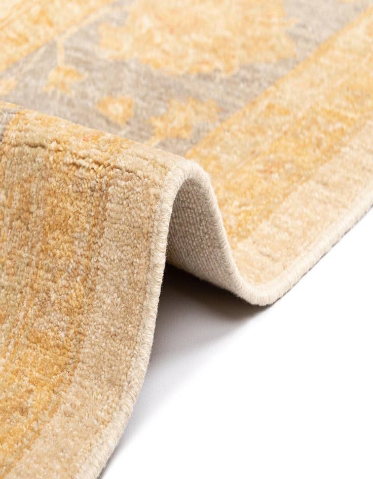 Detail image of 9' 2 x 12' 1 Kaizar Wool Rug