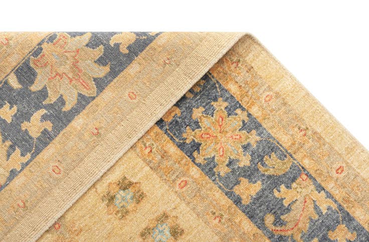 Detail image of 8' 3 x 11' 5 Kaizar Wool Rug