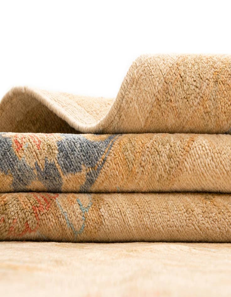 Detail image of 8' 11 x 12' 3 Kaizar Wool Rug