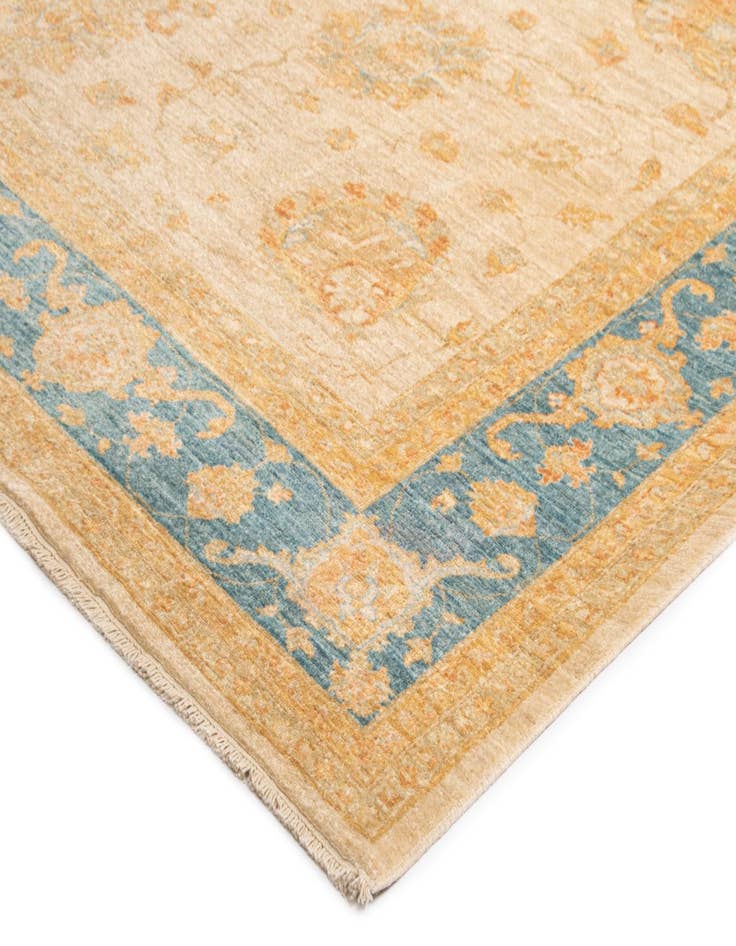 Detail image of 9' x 11' 10 Kaizar Wool Rug