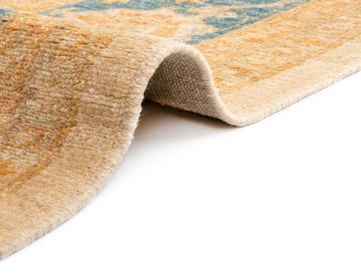 Detail image of 9' x 11' 10 Kaizar Wool Rug