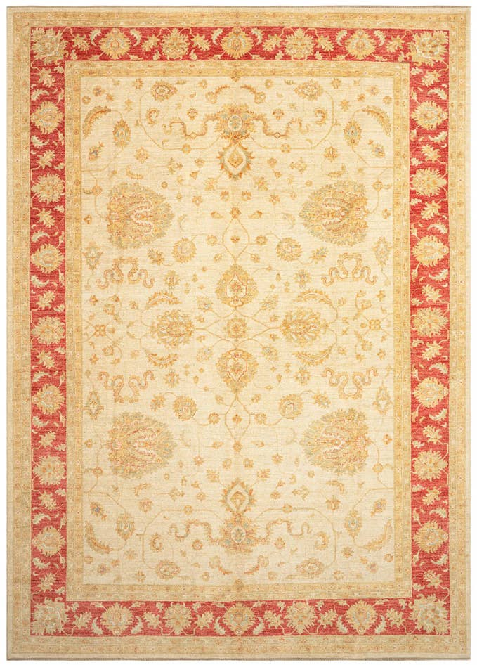 Detail image of 8' 10 x 12' 6 Kaizar Wool Rug