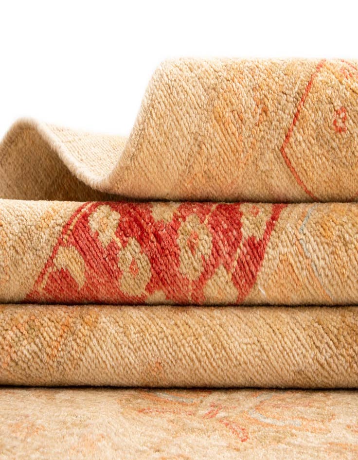 Detail image of 9' 10 x 13' 1 Kaizar Wool Rug