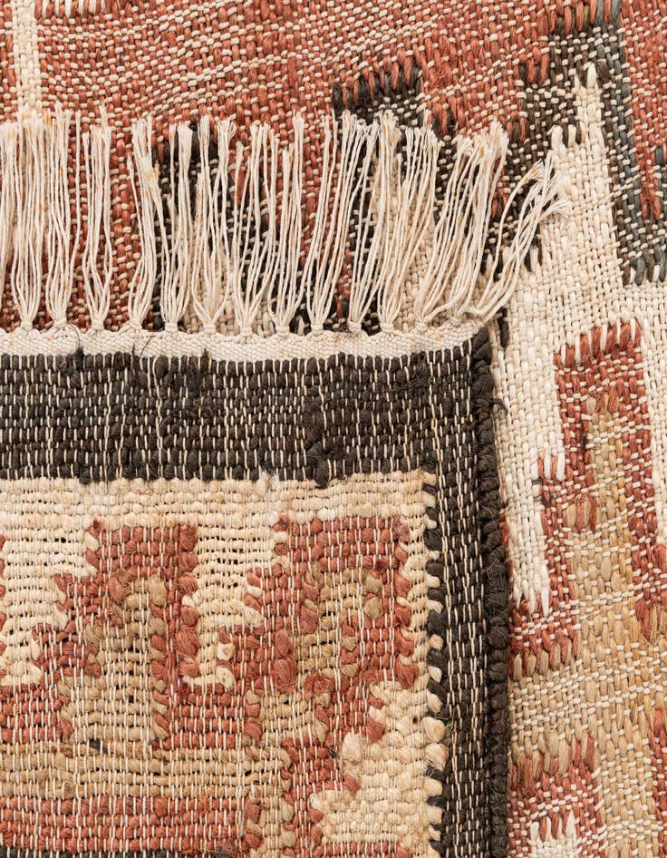 Detail image of 4' 4 x 6'  Hand Woven Kala Handwoven Jute Rug