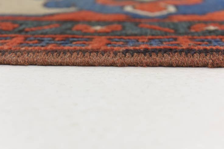 Detail image of 8' x 11' 4 Hand Knotted Kars Wool Rug