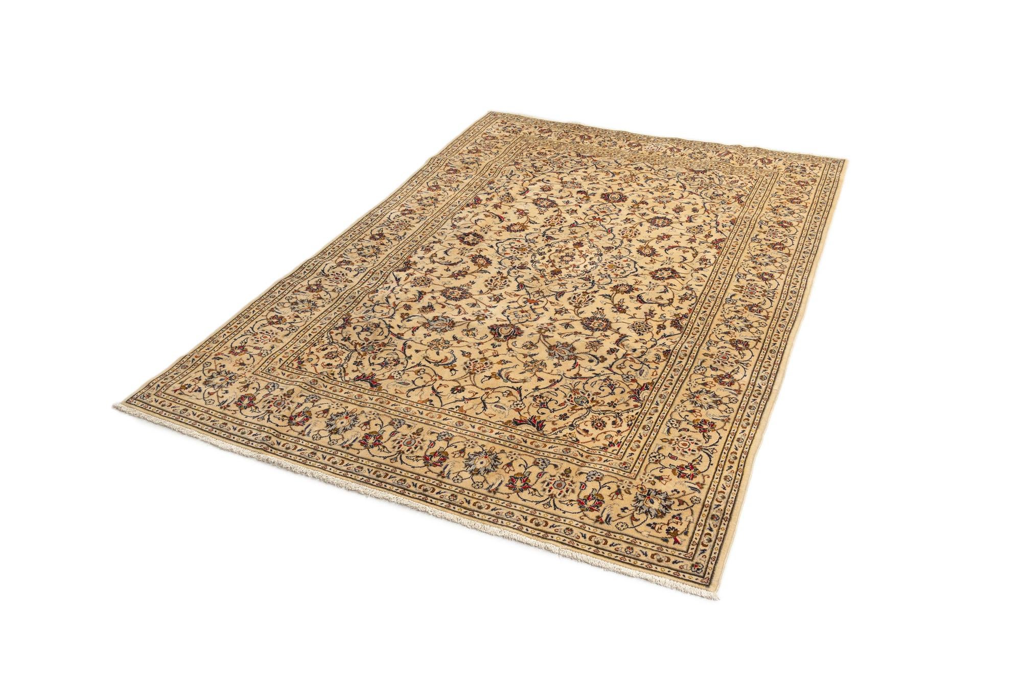 6' 6 x 9' 11 Kashan Rug