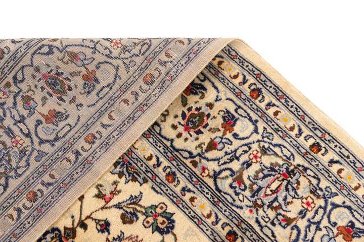 6' 9 x 9' 10 Kashan Rug