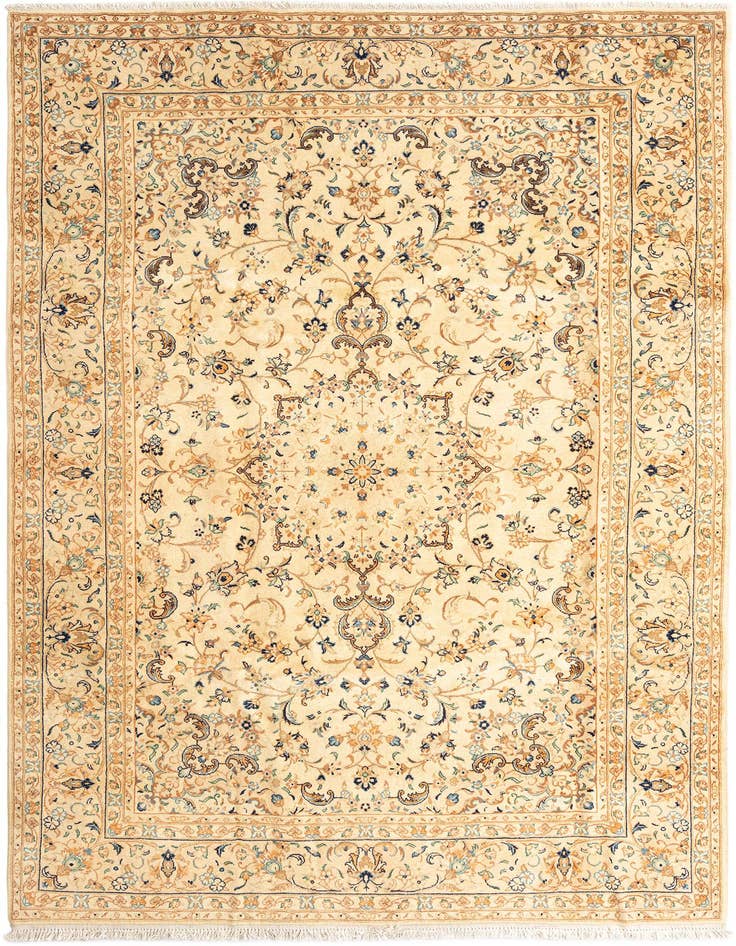 Detail image of 6' 7 x 9' 10 Kashan Rug