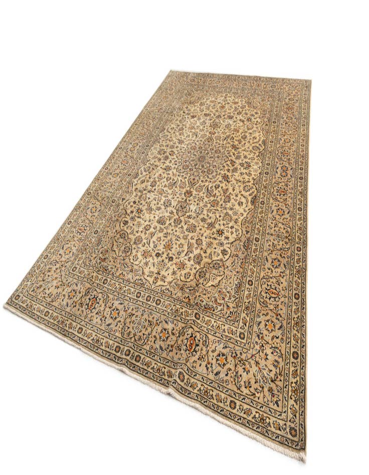 Detail image of 8' x 11' 10 Kashan Rug