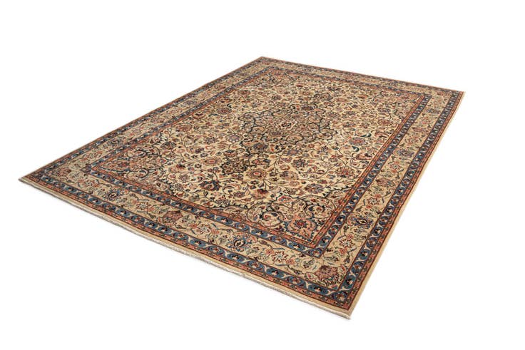 Detail image of 8' 2 x 11' 1 Kashan Wool Rug