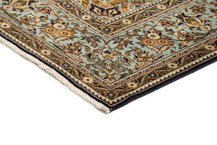 7' 1 x 10' 2 Kashan Wool Rug