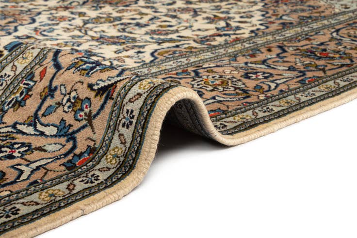 Detail image of 6' 8 x 10' Kashan Wool Rug