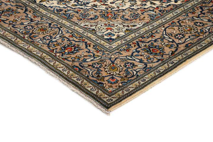 6' 8 x 10' Kashan Wool Rug