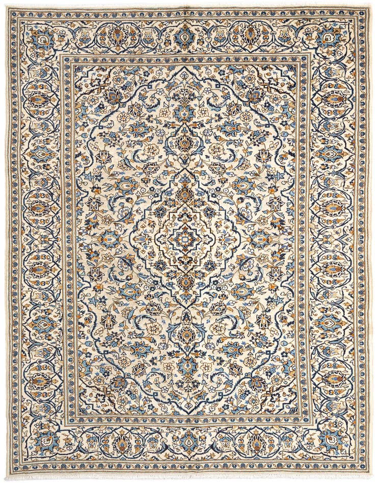 Detail image of 6' 5 x 9' 10 Kashan Wool Rug