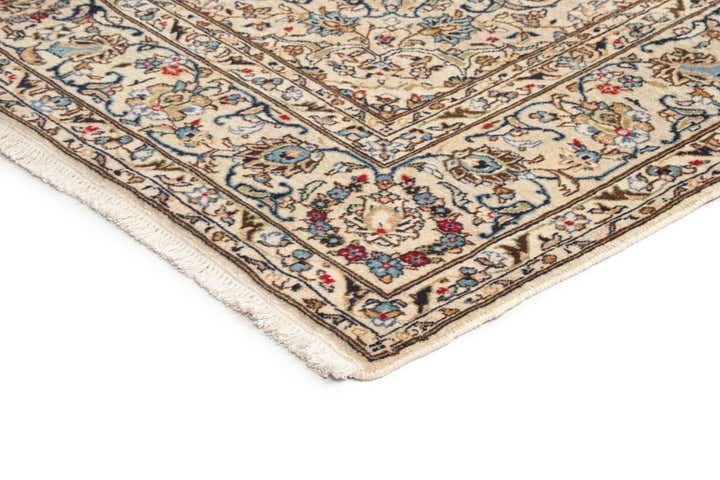 6' 5 x 10' 2 Kashan Wool Rug