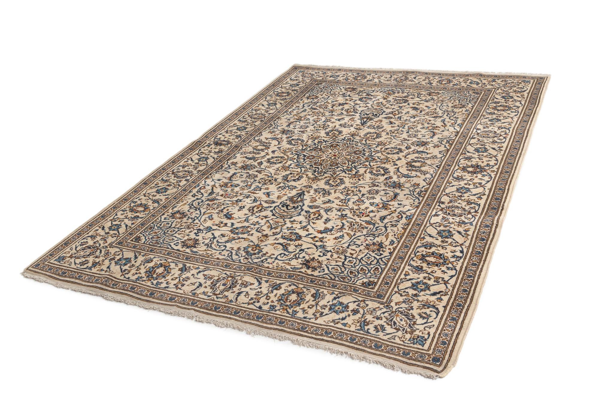 6' 4 x 9' 6 Kashan Wool Rug
