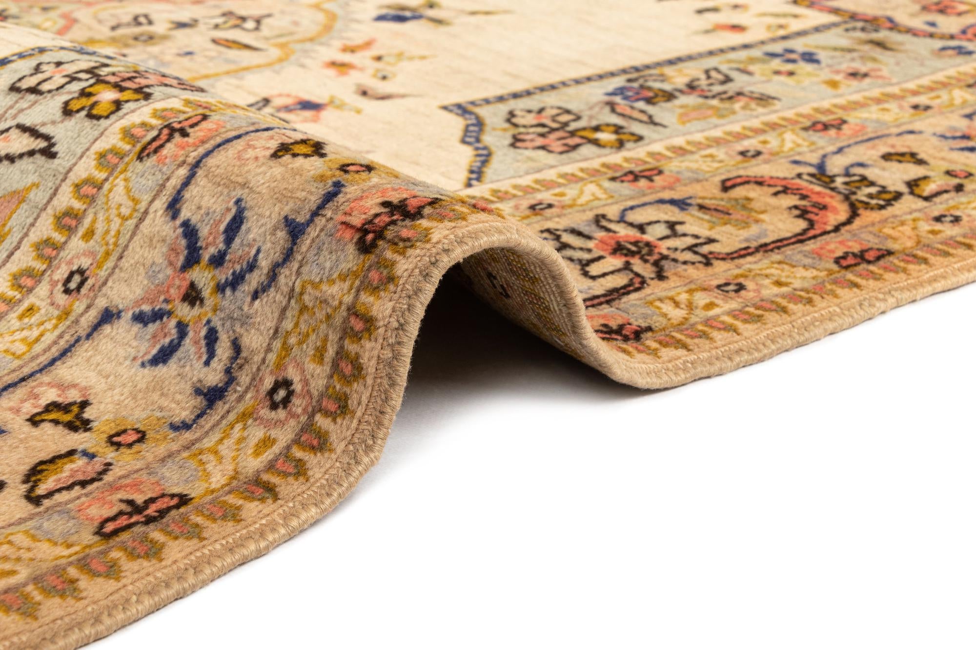 4' 9 x 6' 1 Kashan Wool Rug