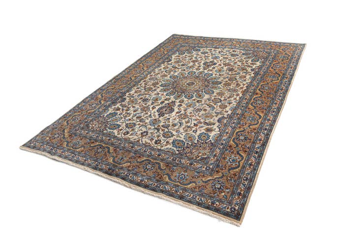 Detail image of 6' 7 x 9' 8 Kashan Wool Rug