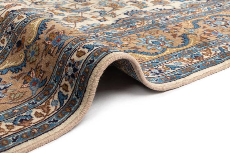 Detail image of 6' 7 x 9' 8 Kashan Wool Rug