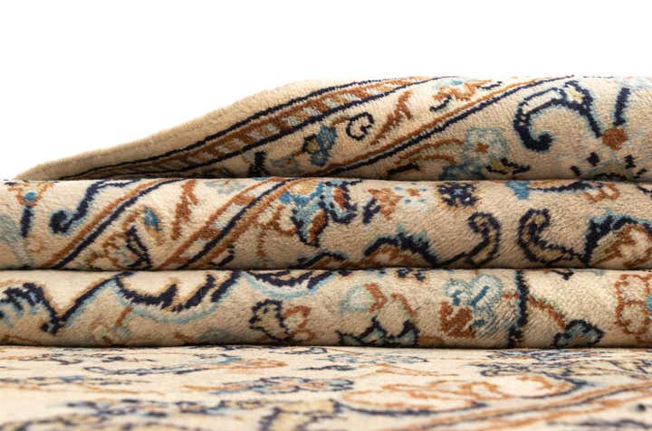 6' 5 x 9' 9 Kashan Wool Rug