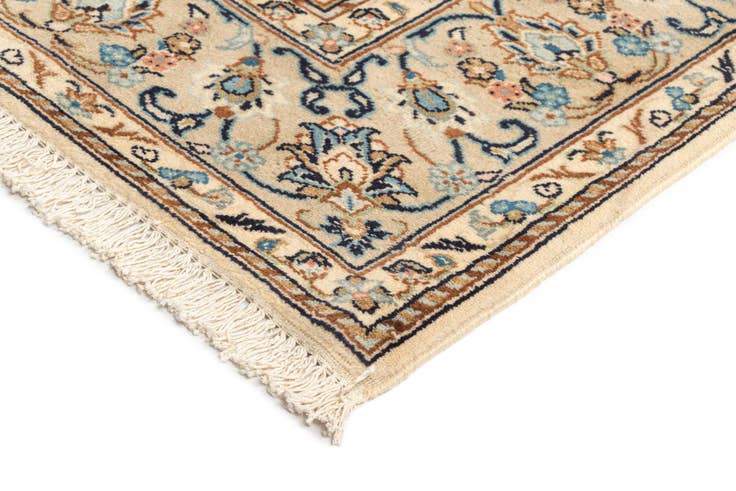 Detail image of 6' 5 x 9' 9 Kashan Wool Rug