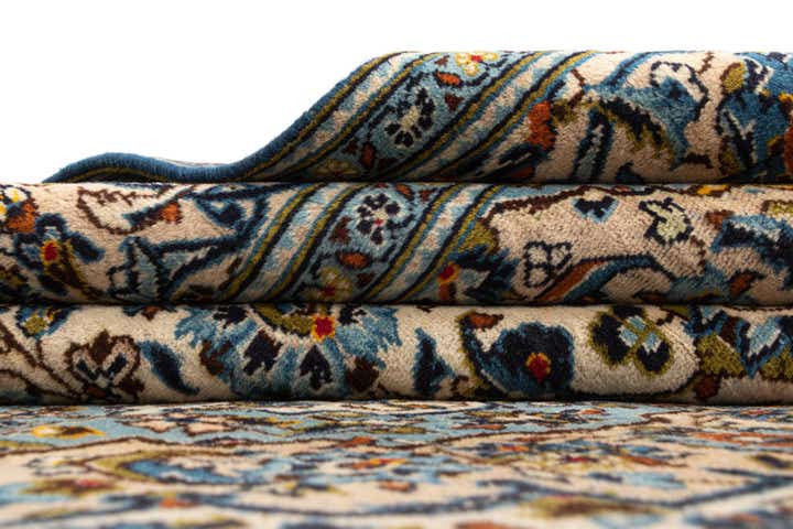 6' 7 x 10' 2 Kashan Wool Rug