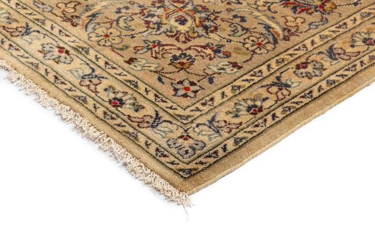 Detail image of 9' 5 x 12' 6 Kashan Wool Rug