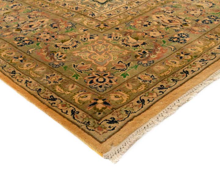 8' x 12' 4 Hand Knotted Kashan Persian Rug