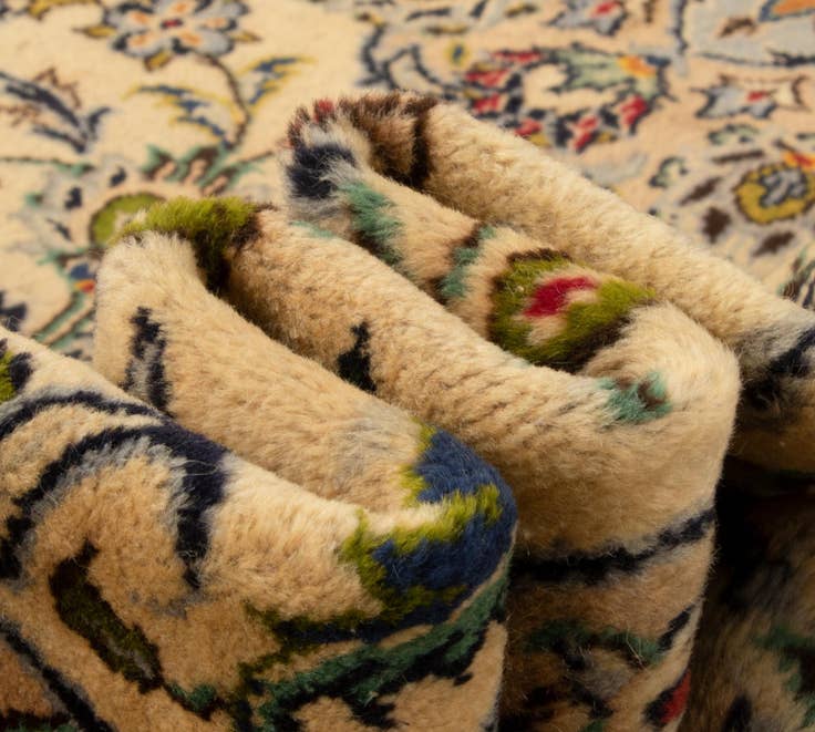 Detail image of 8' x 11' 7 Hand Knotted Kashan Persian Wool Rug