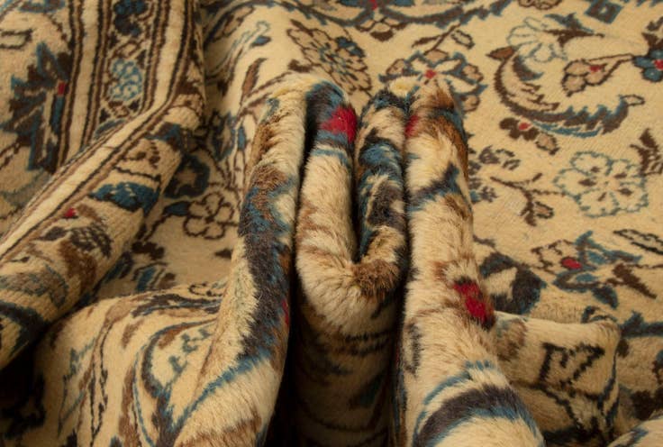 Detail image of 7' 11 x 11' 8 Hand Knotted Kashan Persian Wool Rug