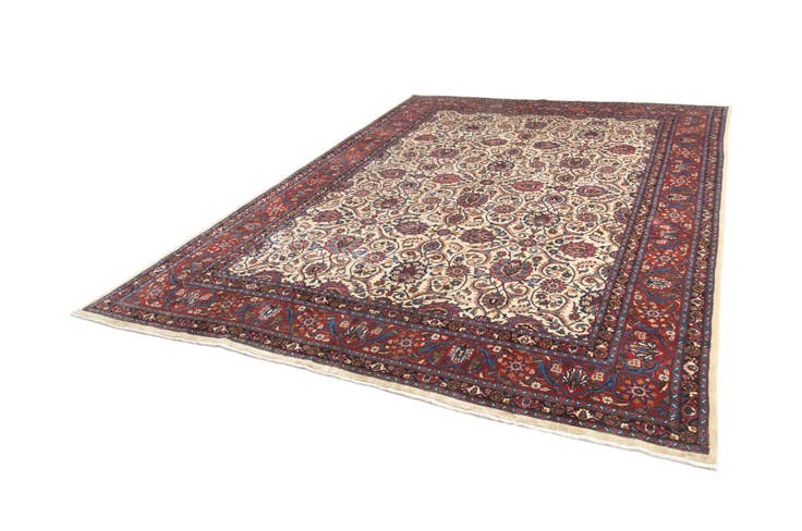 Detail image of 10' x 13' 3 Kashan Rug
