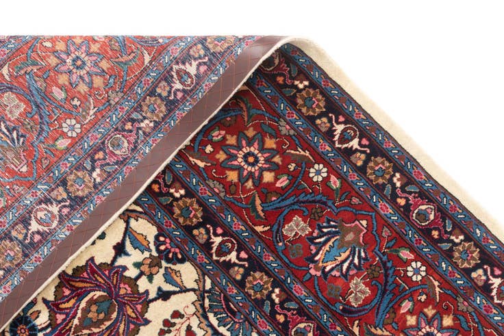 Detail image of 10' x 13' 3 Kashan Rug