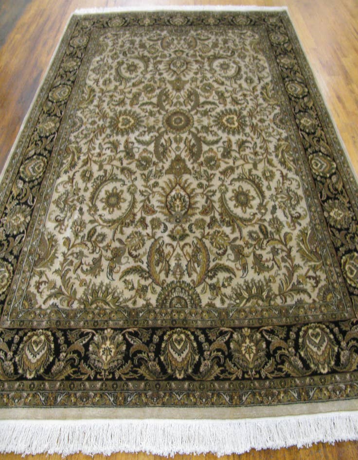 Detail image of 7' 10 x 10' Hand Knotted Kashan Wool Rug