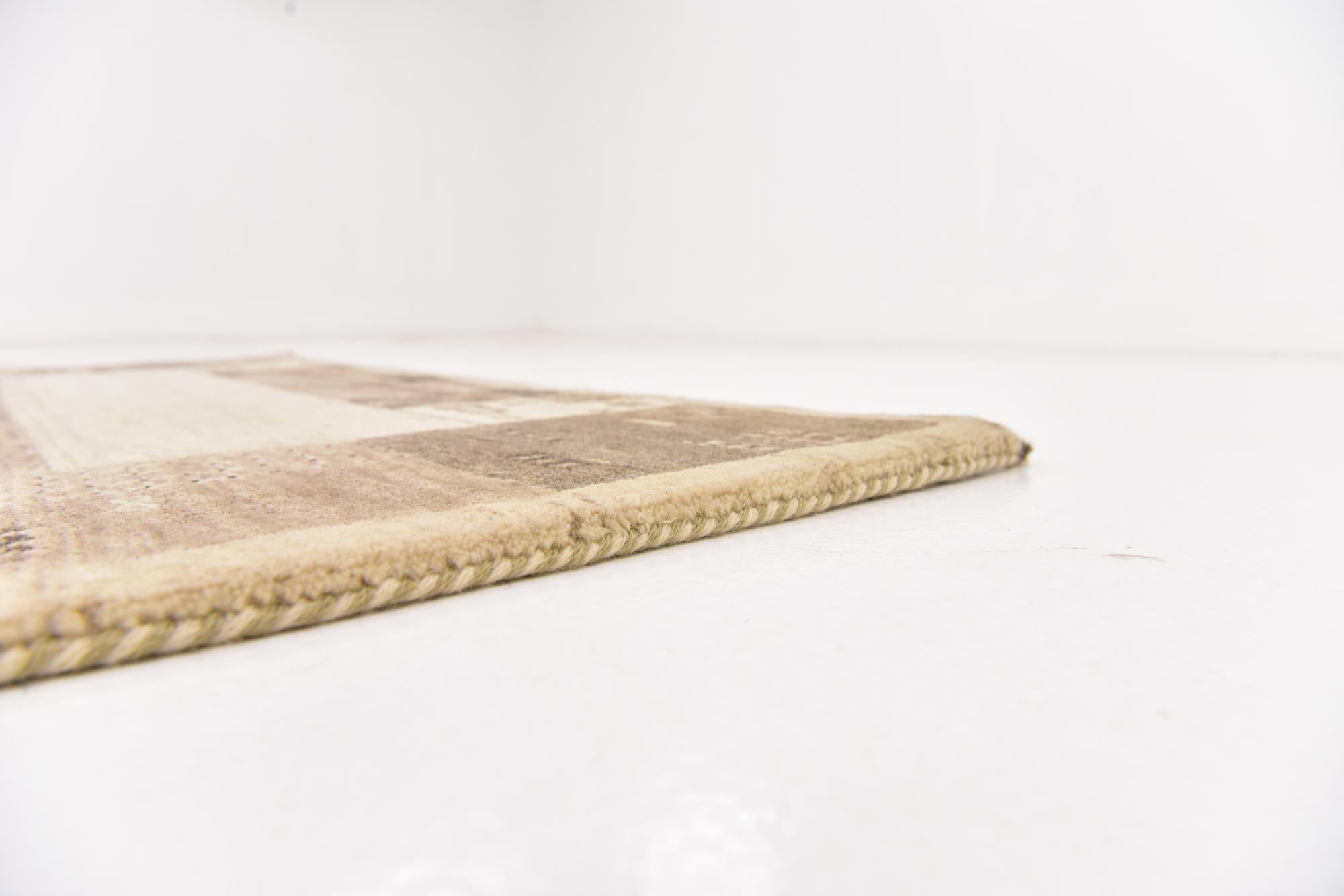4' x 6' 2 Hand Knotted Kashkuli Gabbeh Wool Rug