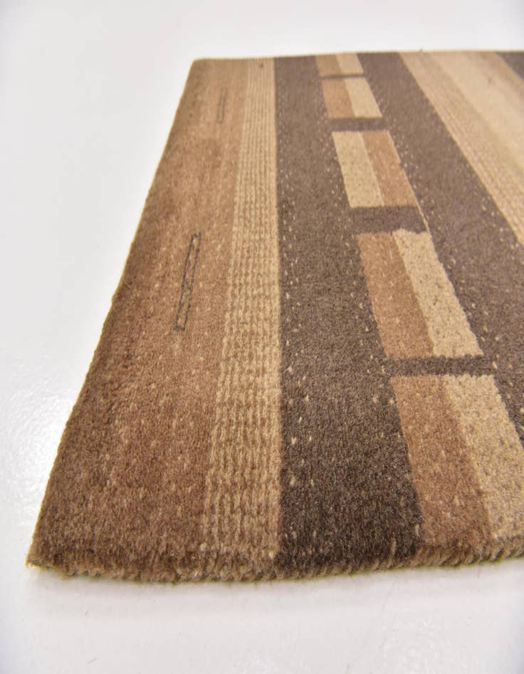 Detail image of 2' 7 x 4' 4  Hand Knotted Kashkuli Gabbeh Wool Rug