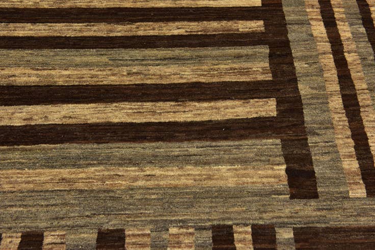 Detail image of 5' 8 x 8' Hand Knotted Kashkuli Gabbeh Wool Rug