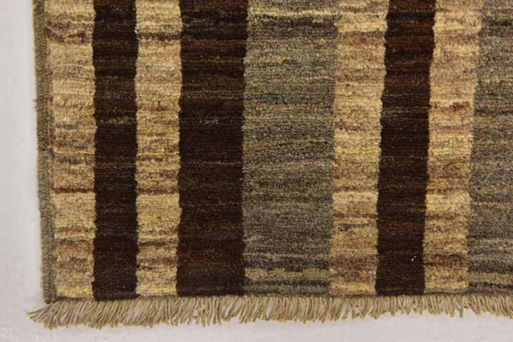 5' 8 x 8' Hand Knotted Kashkuli Gabbeh Wool Rug