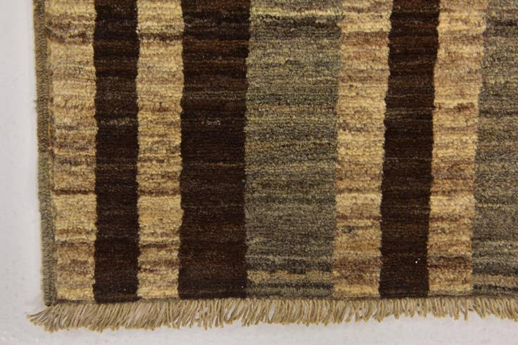 Detail image of 5' 8 x 8' Hand Knotted Kashkuli Gabbeh Wool Rug
