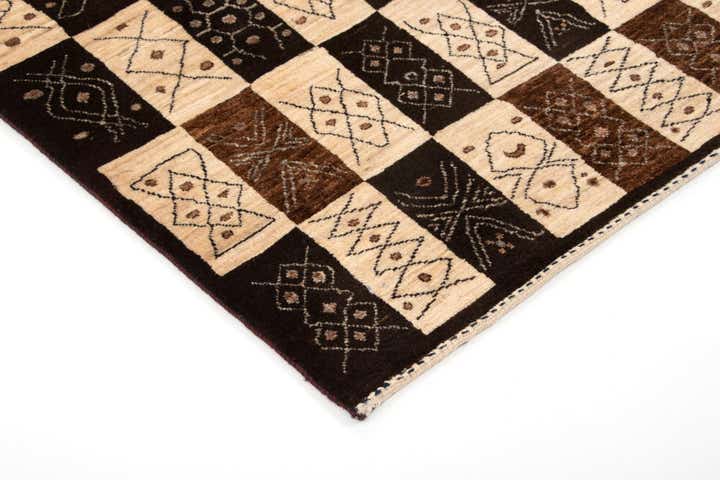 4' 1 x 6' 6 Kashkuli Wool Rug