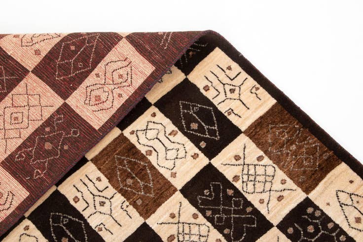 Detail image of 4' 1 x 6' 6 Kashkuli Wool Rug