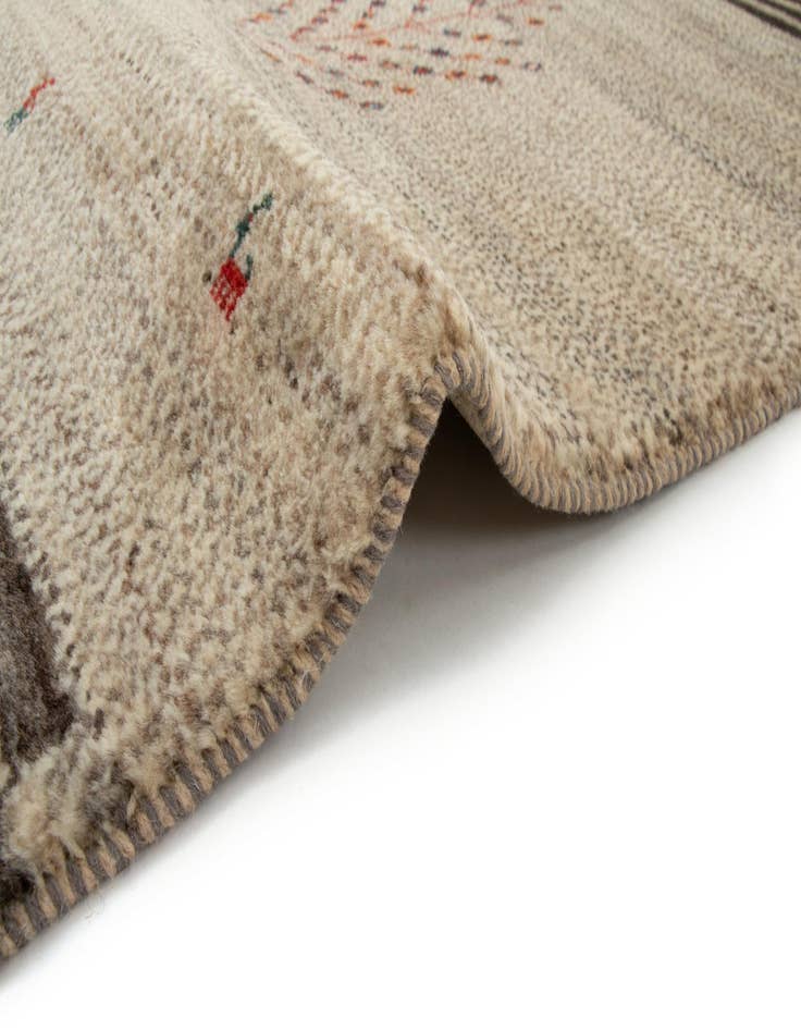 Detail image of 2' 7 x 4' 4 Kashkuli Wool Rug