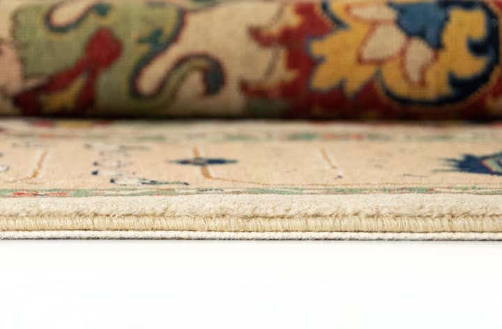 5' 3 x 8' Hand Knotted Kashkuli Persian Rug